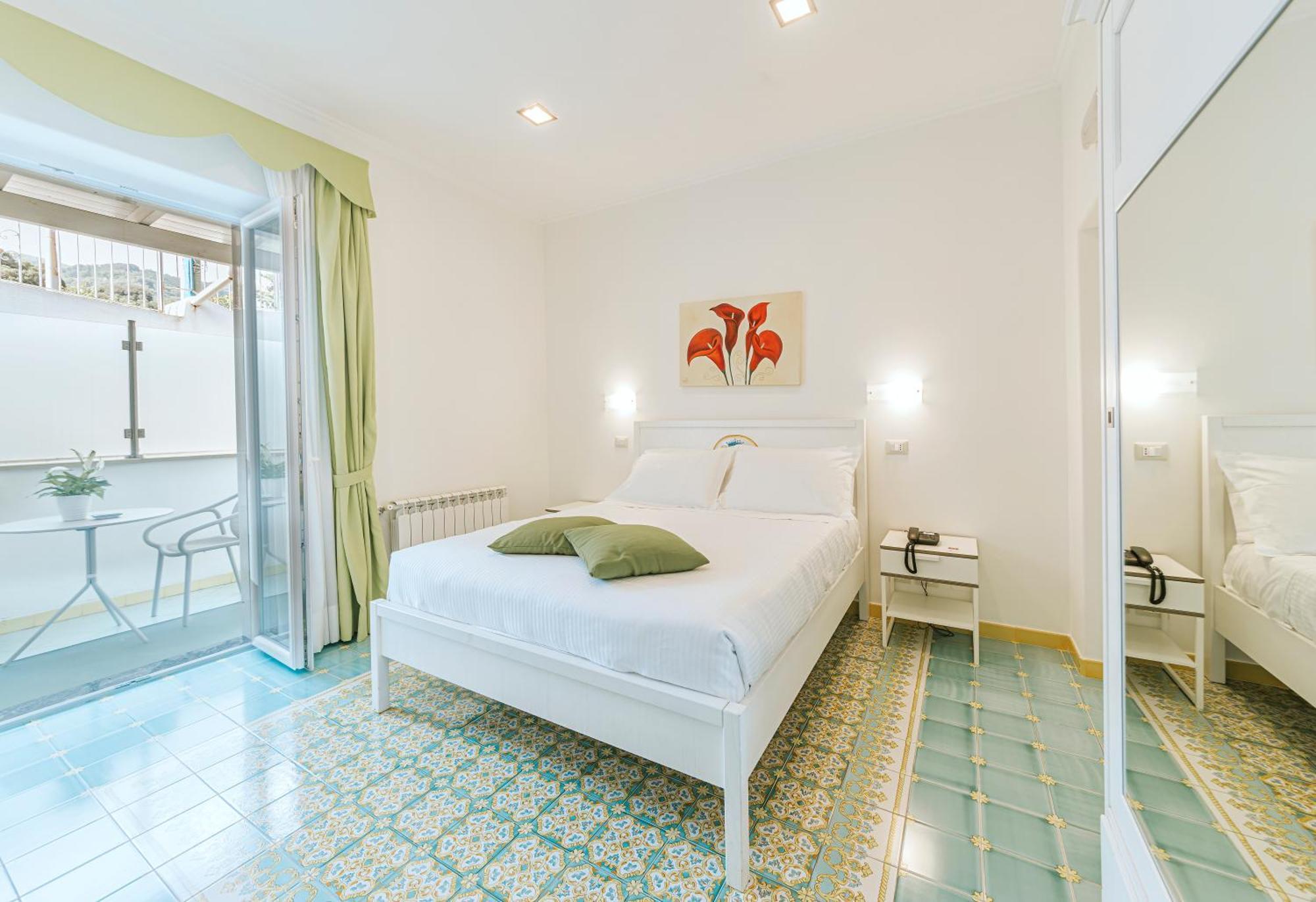 Hotel La Madonnina Casamicciola Terme Екстер'єр фото