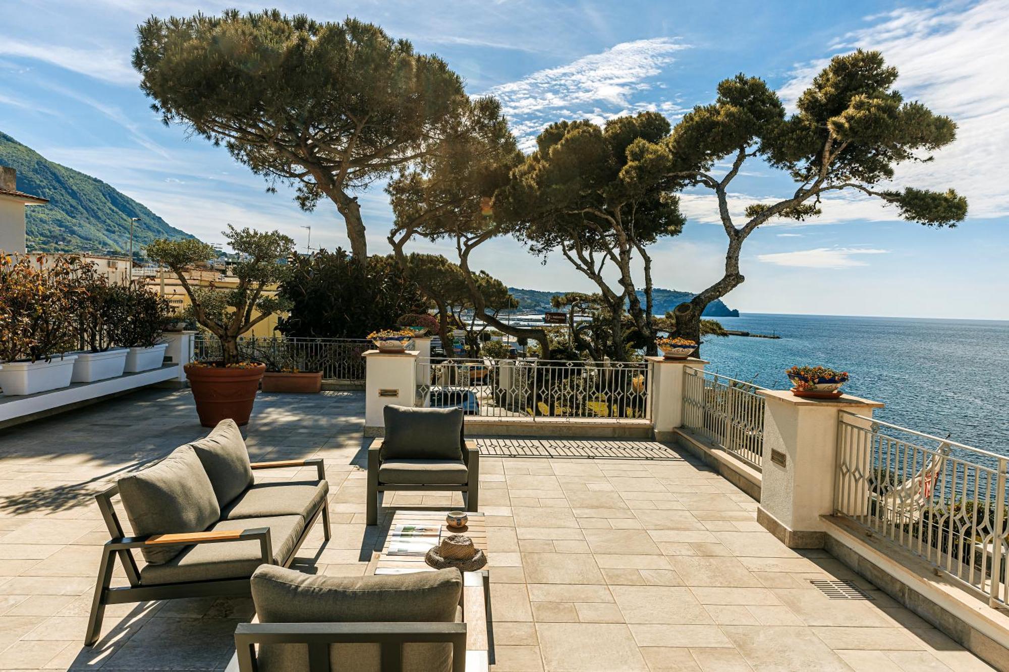 Hotel La Madonnina Casamicciola Terme Екстер'єр фото
